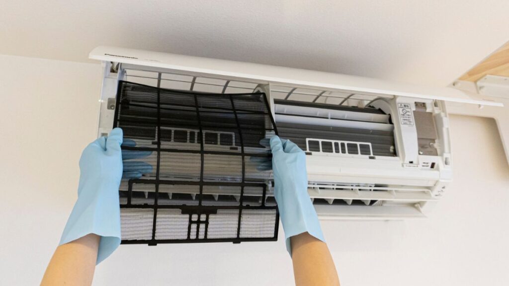 vệ sinh máy lọc không khí